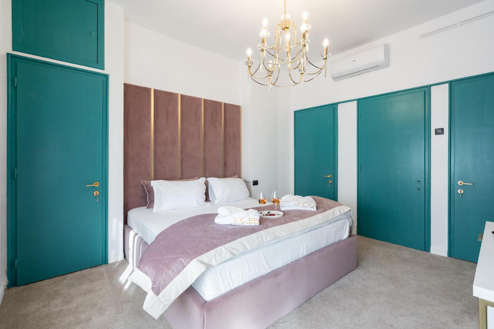 Highline Downtown Residences 6 Persons Family Apartment Бухарест Экстерьер фото
