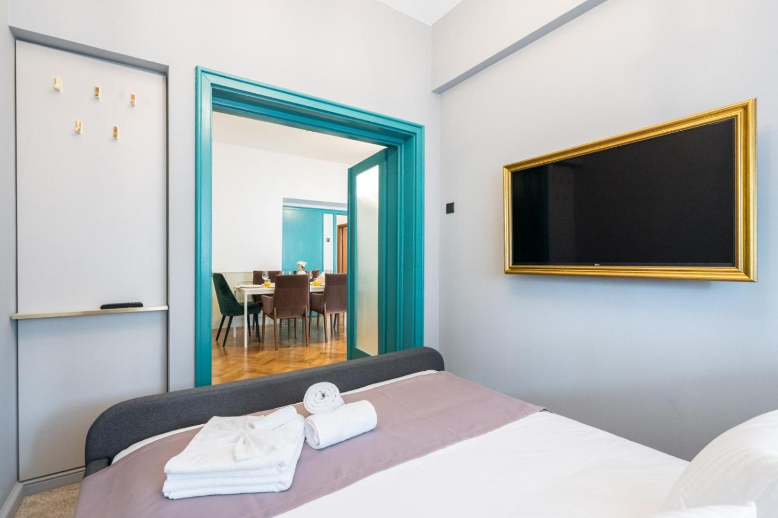 Highline Downtown Residences 6 Persons Family Apartment Бухарест Экстерьер фото