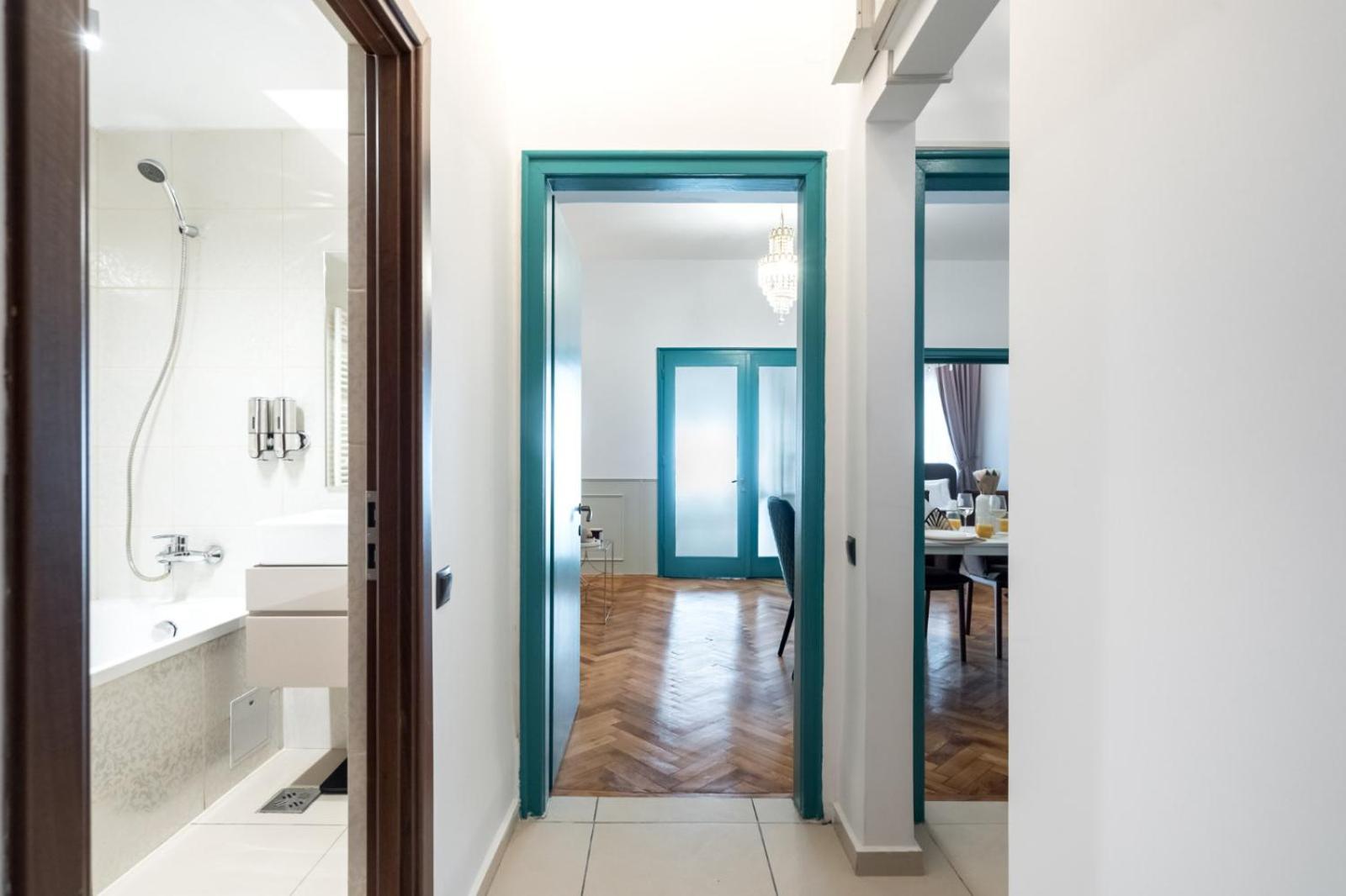 Highline Downtown Residences 6 Persons Family Apartment Бухарест Экстерьер фото